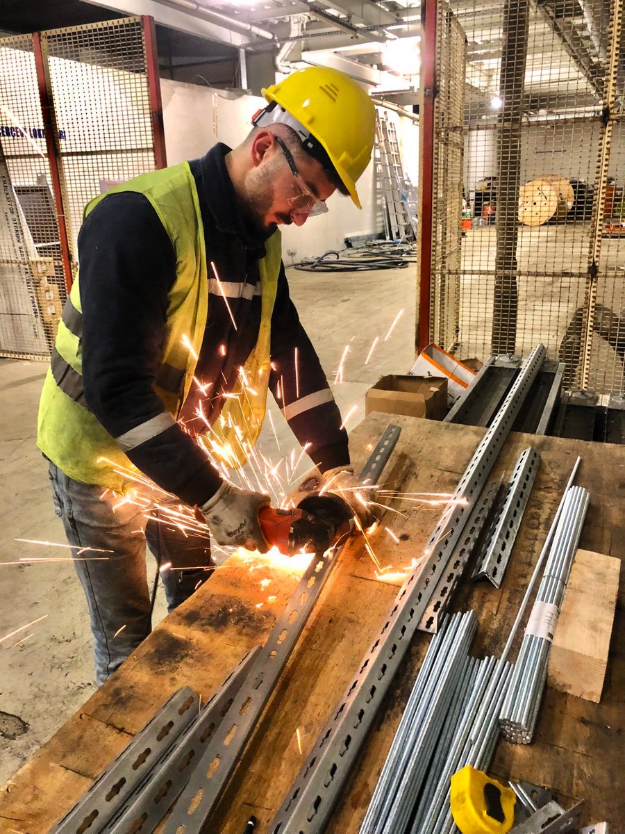 ➕1️⃣ 2025-2026 Akademik Yılı Güz Yarıyılı’nda toplam 1.641 öğrencimiz, +1 Eğitim Modeli kapsamında tam zamanlı olarak iş dünyasında yer aldı.

Detaylar 👇
🔗 subu.edu.tr/node/26488?uni…