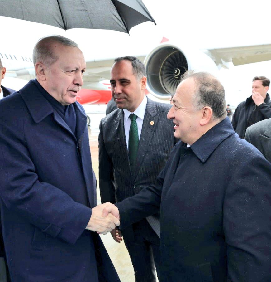 Yanınızda olmak, tarihin doğru tarafında durmaktır; Sayın Cumhurbaşkanım <a href="/RTErdogan/">Recep Tayyip Erdoğan</a>

Osmaniye programımız öncesi, liderimizi karşılama anımız...

📷 06.02.2026

📍Osmaniye