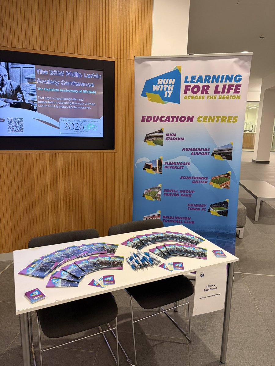 RunWithItHull tweet media