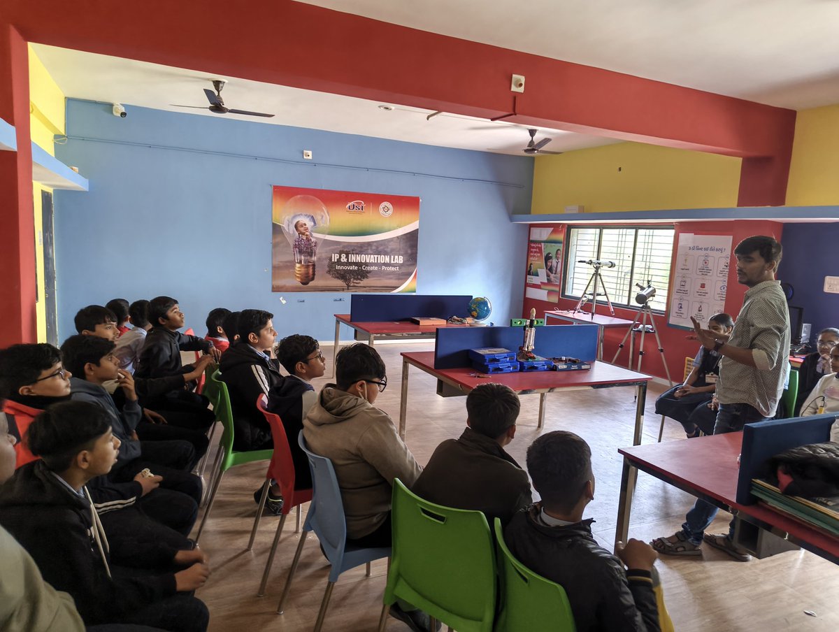IplabMahisagar's tweet photo. #NSD2026
🚀 Invited students for visit at IP Lab for a science & IP talk | national science month 🌍 #ScienceMonth #Innovation #FutureTech #Sustainability @csc_mahisagar
@InfoGujcost @dstGujarat https://t.co/PbYjo2qxzo