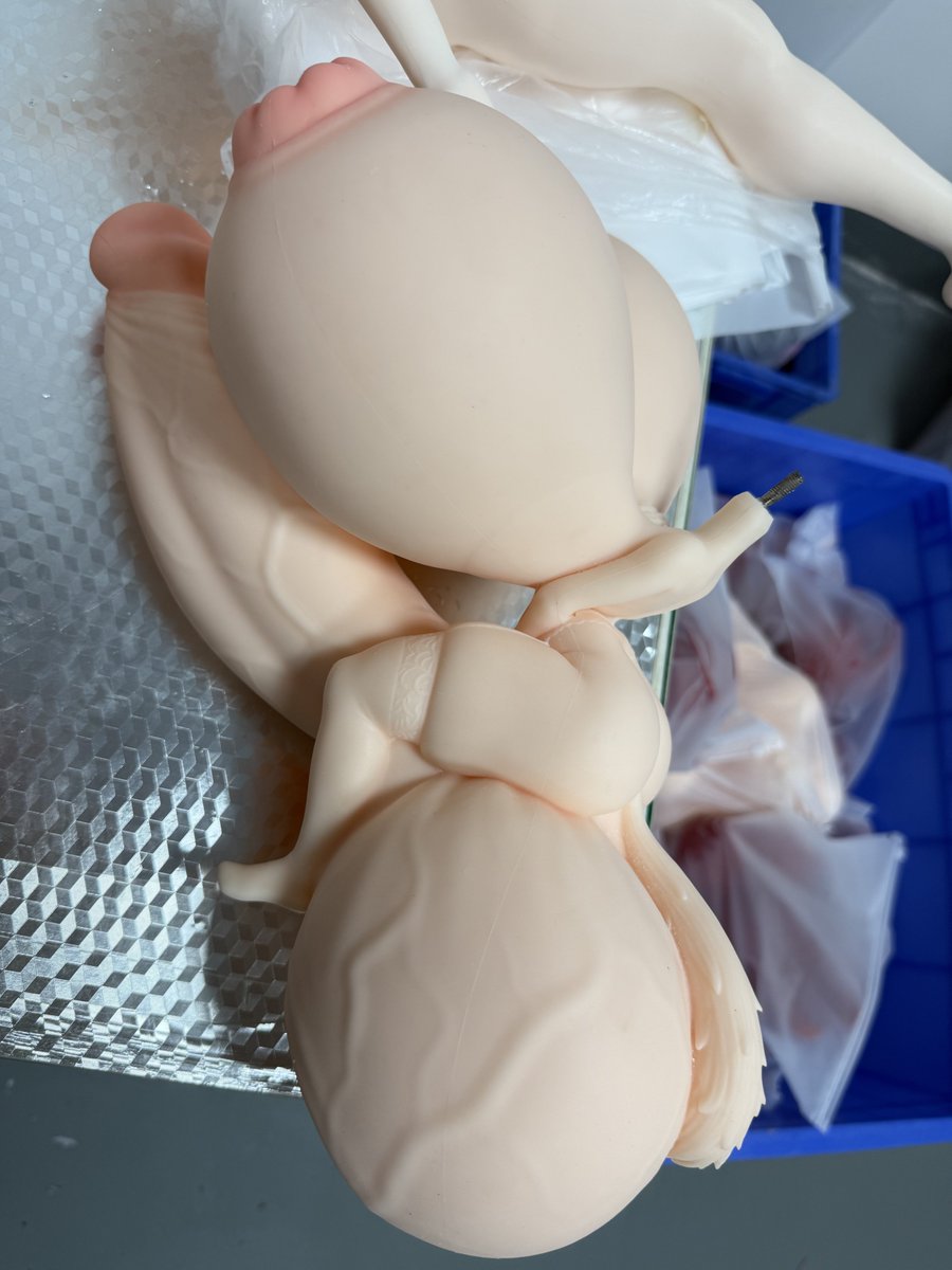 If You read my Last Post that MRL Doll did cancel our work from there side,  i should maybe show You how far we whas together... very very Dissapointed