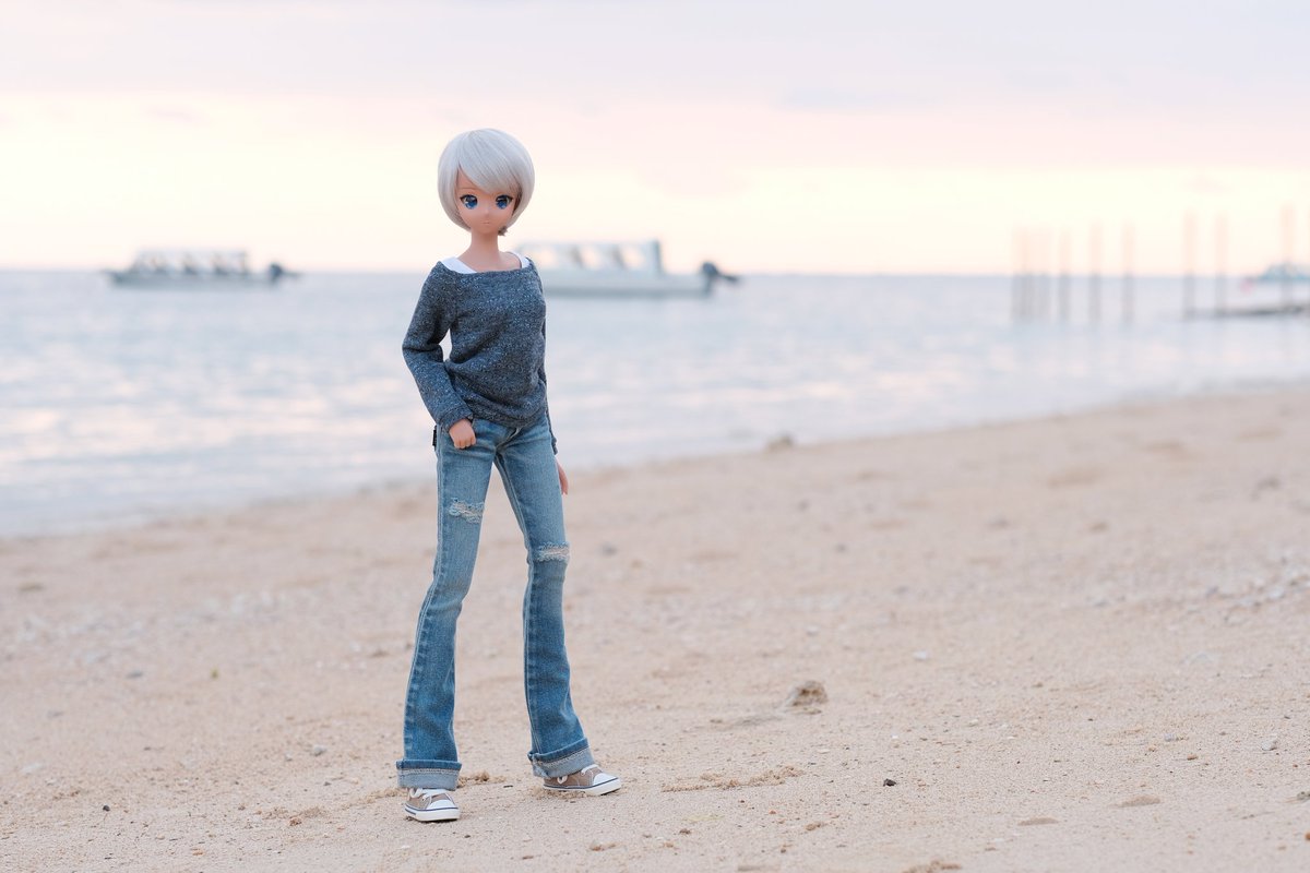 JurgenStaub's tweet photo. みーばるビーチ。沖縄。#chituesday #smartdollchitose #smartdoll #chitoseshirasawa #doll #ドールオーナーさんと繋がりたい #ドール #うちの子かわいい #うちの子 #沖縄 https://t.co/7Yoa24vla0