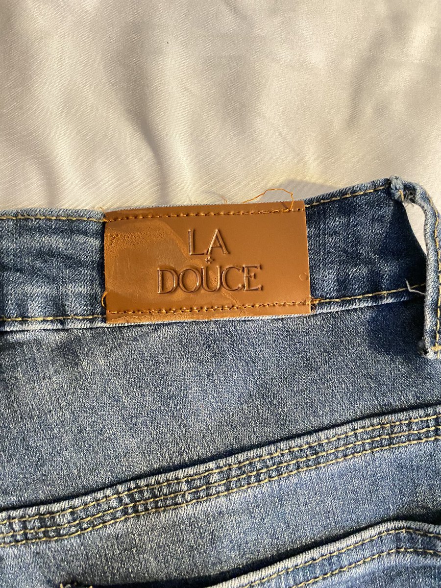 A ୨୧ tweet media