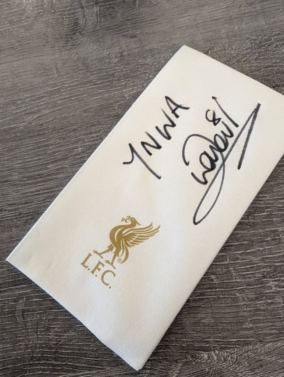 jools17jones's tweet photo. Thank you to AXA UK for a brilliant day at @LFC AXA Training Centre. We had a behind the scenes tour, met LFC legend @Realaldo474 got to watch the first team train and then back on the bus to Anfield for a stadium tour.

#LFC #YNWA #jf97 https://t.co/VP5YdaMkhl