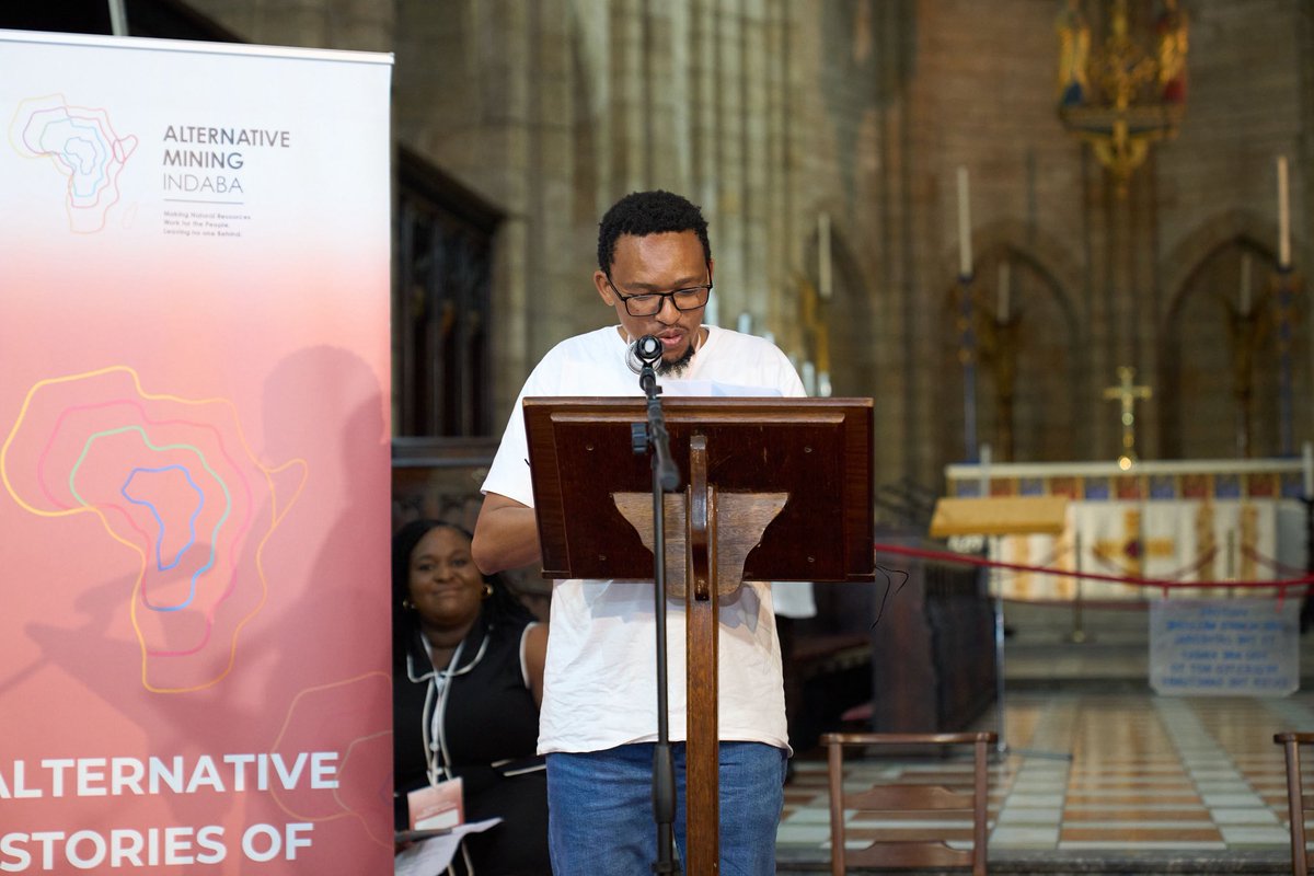 Youth_TJN's tweet image. 📍St. George’s Cathedral - Cape Town, South Africa 🇿🇦 | #AMI2026

Top Highlights from Day 1️⃣ of the 17th Alternative Mining Indaba, 2026. 

#Theme: ‘Alternative Stories of Mining’ ⛏️ 

As you go through the deliberations, here are some key questions for you; 

➡️ What should