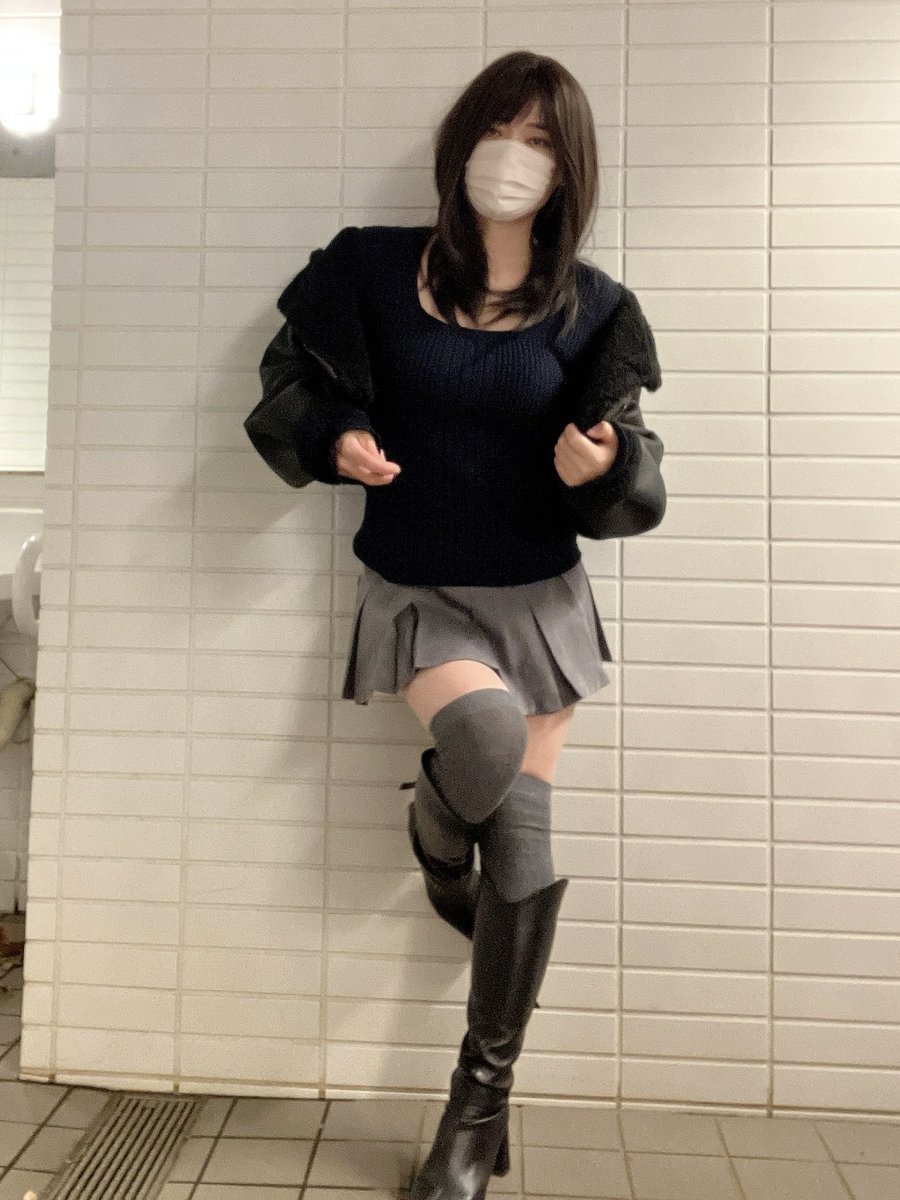 明日お休みなのうれしいな☺️