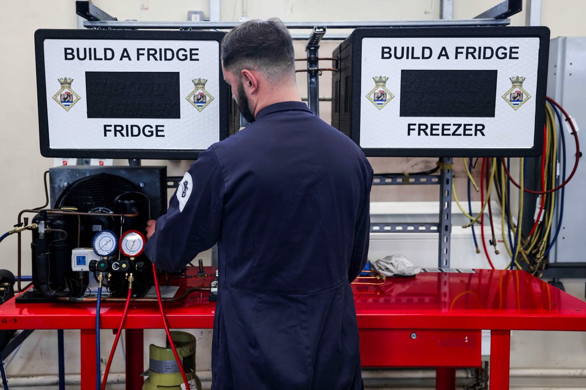 HMS Sultan tweet media