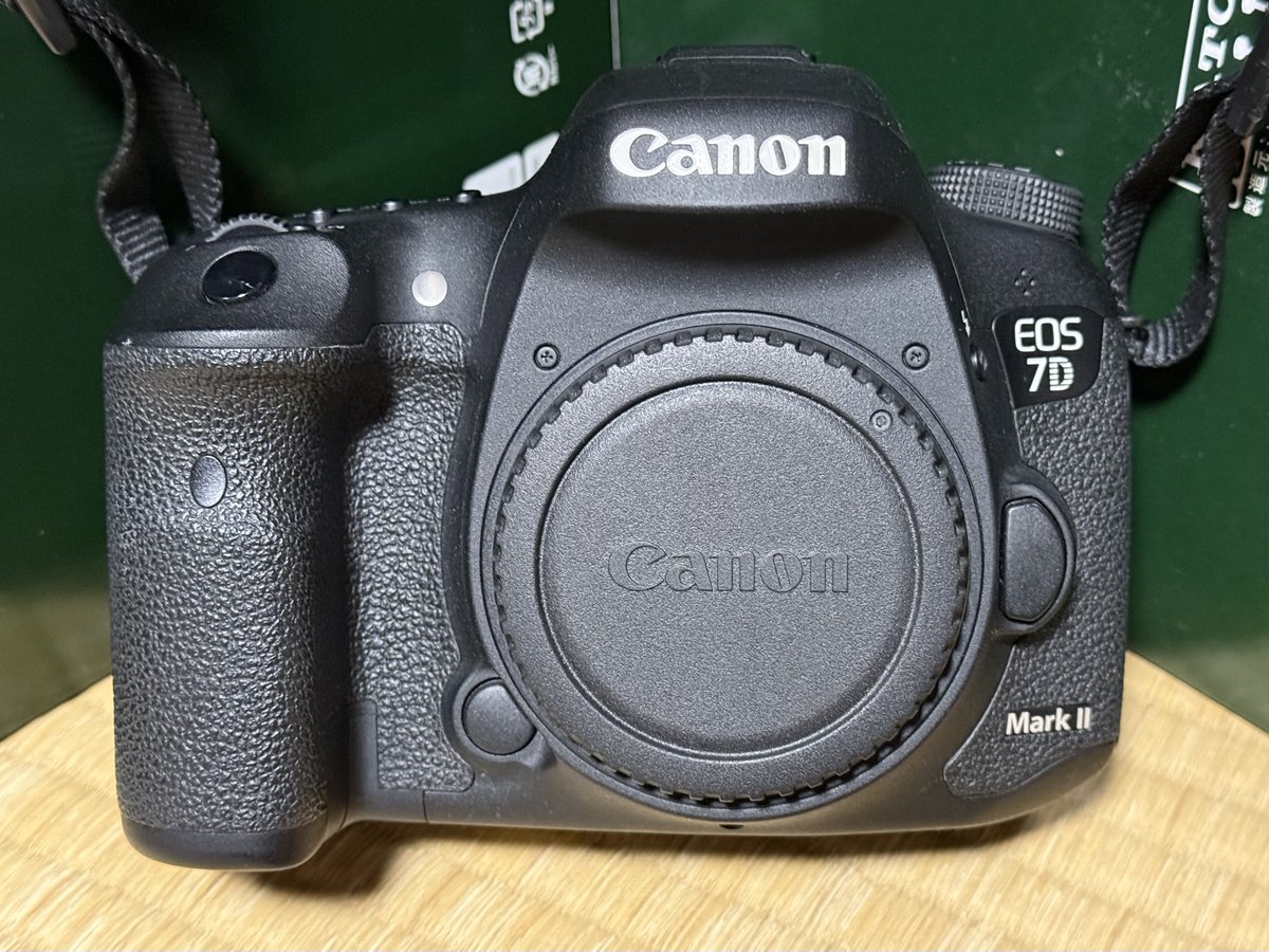 自分は40Dから無印7Dへの乗り換えだったけど、シャッターボタンを押し