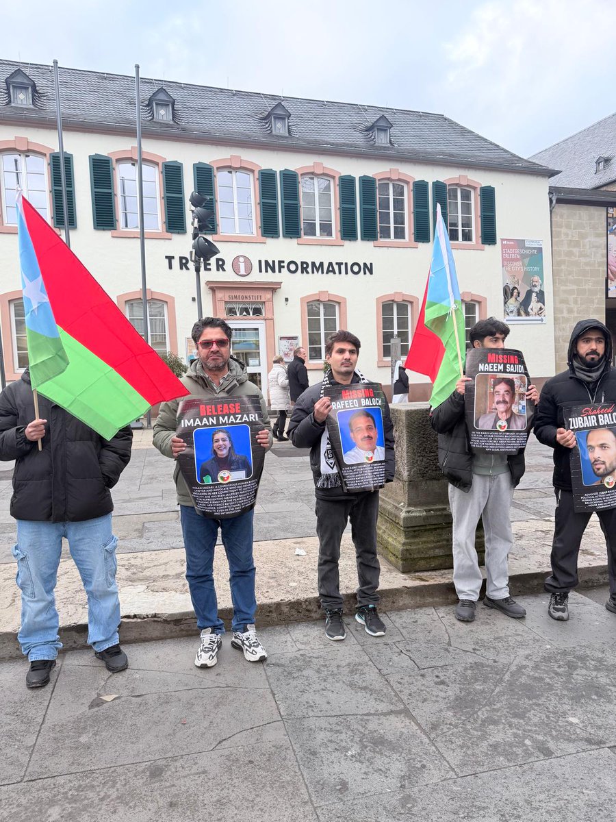 Am 7. Februar organisierte BNM Deutschland in #Trier eine friedliche Demonstration gegen die anhaltenden #Menschenrechtsverletzungen in Belutschistan, die von der pakistanischen Armee begangen werden.
Ziel der Demonstration war es, auf das gewaltsame Verschwindenlassen,