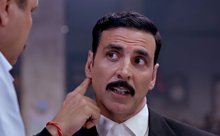 HetTannaHere's tweet photo. "Kuch Toh Sharam Karo Janab" 🔥
#JollyLLB2 completes ten years of release, what a film indeed. A complete entertainer packed with solid courtroom drama, humour and emotions. Rewatched it recently, and enjoyed it again. #AkshayKumar - SOLID performance with SOLID content - best combination.
@akshaykumar #HumaQureshi #SaurabhShukla