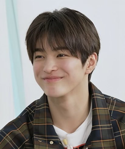 keonhyeonchae's tweet image. he’s literally the cutest human alive≽^˶∩⩊∩˶^≼