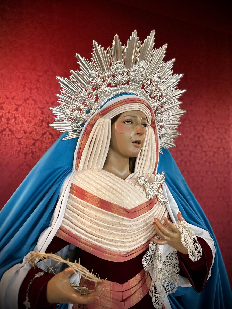 María Santísima del Sagrario se presenta vestida de hebrea para el tiempo de Cuaresma.

#CofradíasMLG