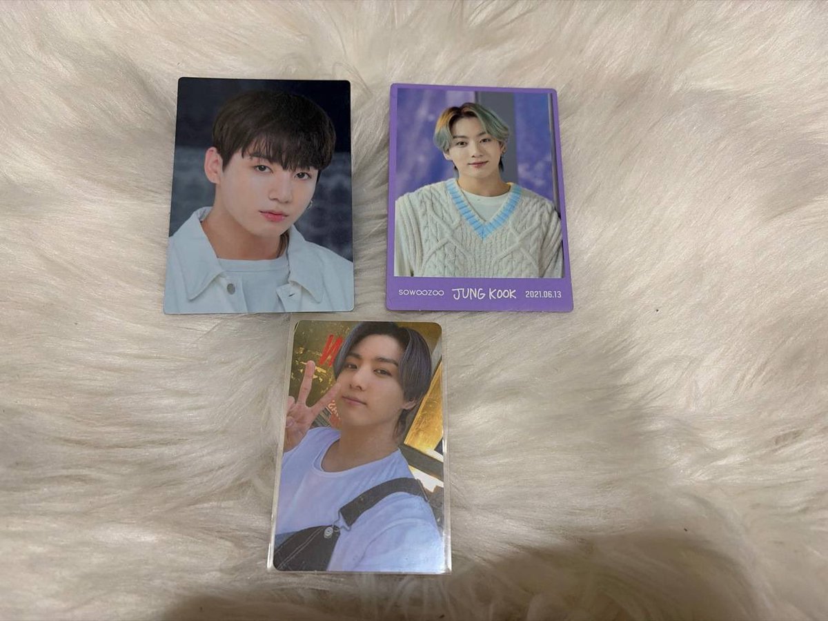 4oclockbesties's tweet photo. WTS PLS HELP RT TQ #bts #btsofficialpc #btsarmyMY #pasarbts https://t.co/exb38guxhl