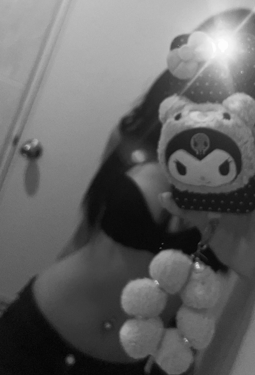 มีมี่ 🐈‍⬛ (@preemy__) on Twitter photo 