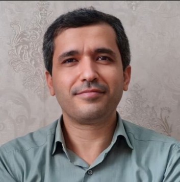 یکی از برکات #فتنه اخیر این بود که شریفی #زارچی هم مثل علی کریمی و فرخ‌نژاد و مهدی نصیری، از روده‌ی جمهوری اسلامی دفع شد ... ✌️🤧