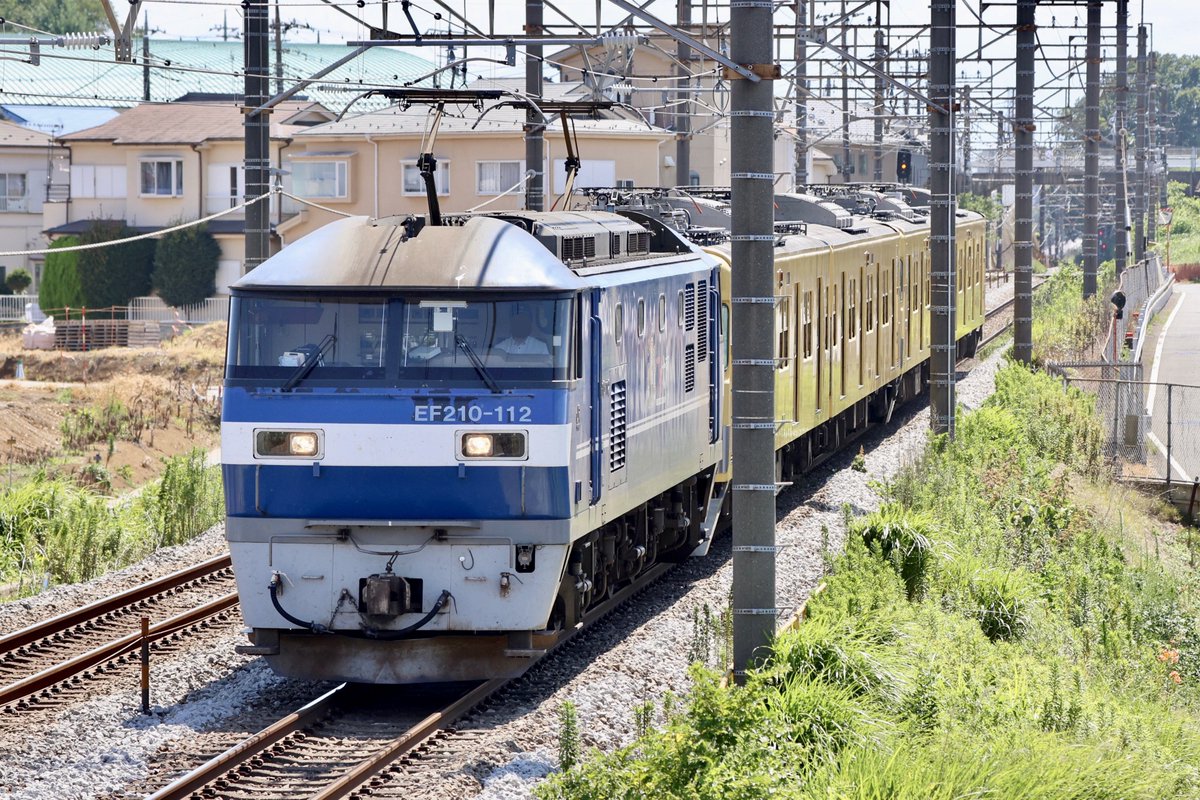 60020Butler's tweet image. #EF210の日
なんでEF210牽引の甲種輸送は
EF65牽引よりも同業者数が少ないのか
わからないですね。