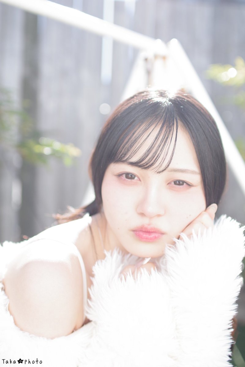 『こんばんは🌉』

model:高橋菜那(<a href="/_Nana_Fleur_/">高橋菜那_Fleur 2/15.23</a>)さん✨️(<a href="/photofleur_/">PhotoFleur撮影会</a>)

#高橋菜那 
#PhotoFleur撮影会
#ポートレート　　
#スタジオ撮影
#自然光