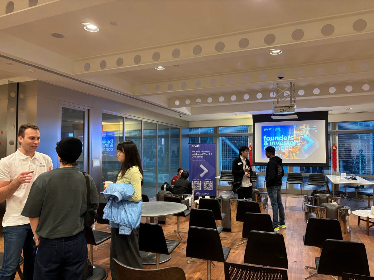 pivotintelHQ's tweet photo. Today....is all about YOU, Founders!

We are going live with the Pivot x @awscloud Founders & Investors Connect!

We will be here from 6 PM - 11 PM HK time with an exclusive gathering of passionate builders and visionary investors Connecting, collaborating and making that sweet deals.

And not to forget the Expert panel discussion on the “The Agent Economy: What Autonomous Finance Looks Like by 2026”

Register Here: https://t.co/rdqawgzux0  if not already done and get the location!

#letspivot @AWSCloudSEAsia