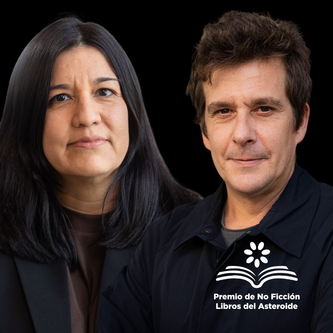 LibrosAsteroide's tweet photo. ✍️AlfonsoJ. Ussía @alfonsojussia gana el VI Premio de No Ficción Libros del Asteroide con ‘In Extremis’.  

Ha resultado finalista el proyecto 'Anestesia', de Maye Primera @mayepri 

Más información 👉 https://t.co/uTl3k6tEH1 https://t.co/StU5hvt2ck