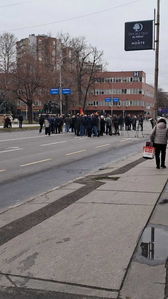 Д-р Таќи tweet media