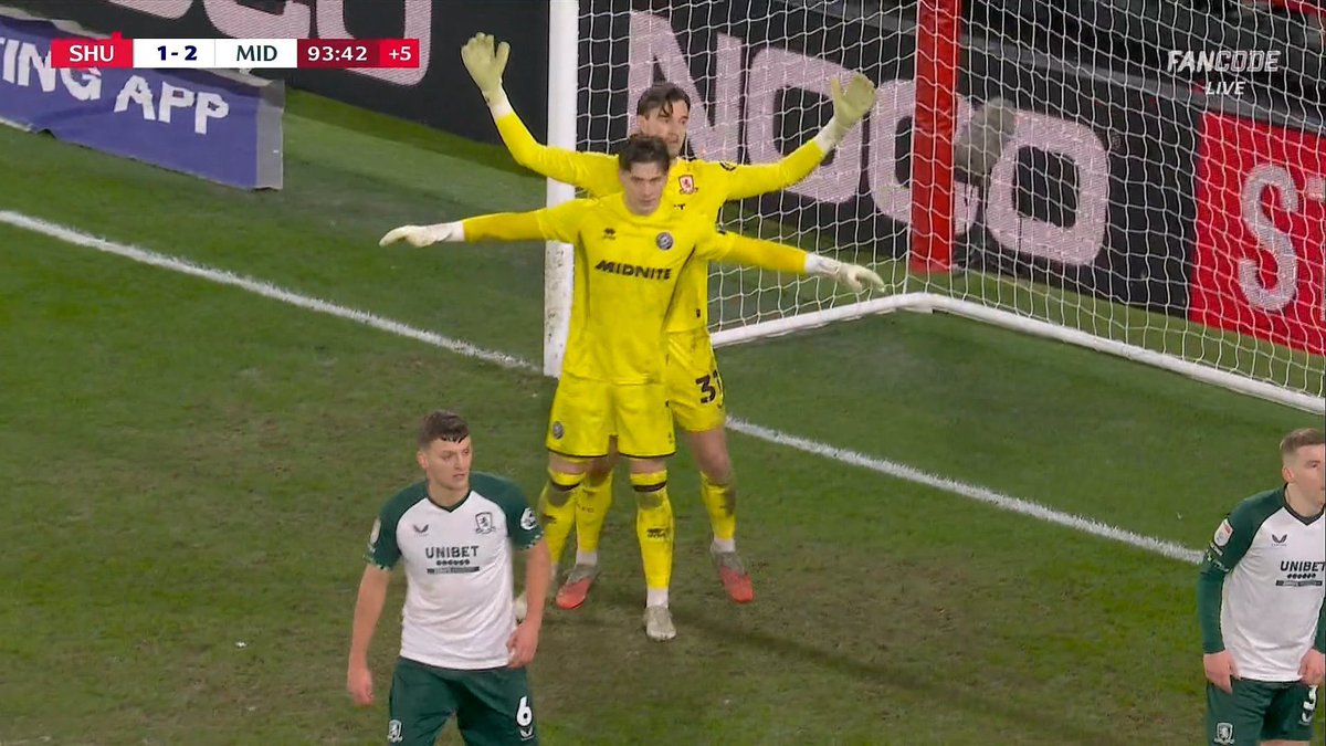 Darth_Parmo's tweet photo. It was great when their keeper came up and merged with Brynn to form da Vinci's Vitruvian Man. #UTB https://t.co/TvvNXzXYrB