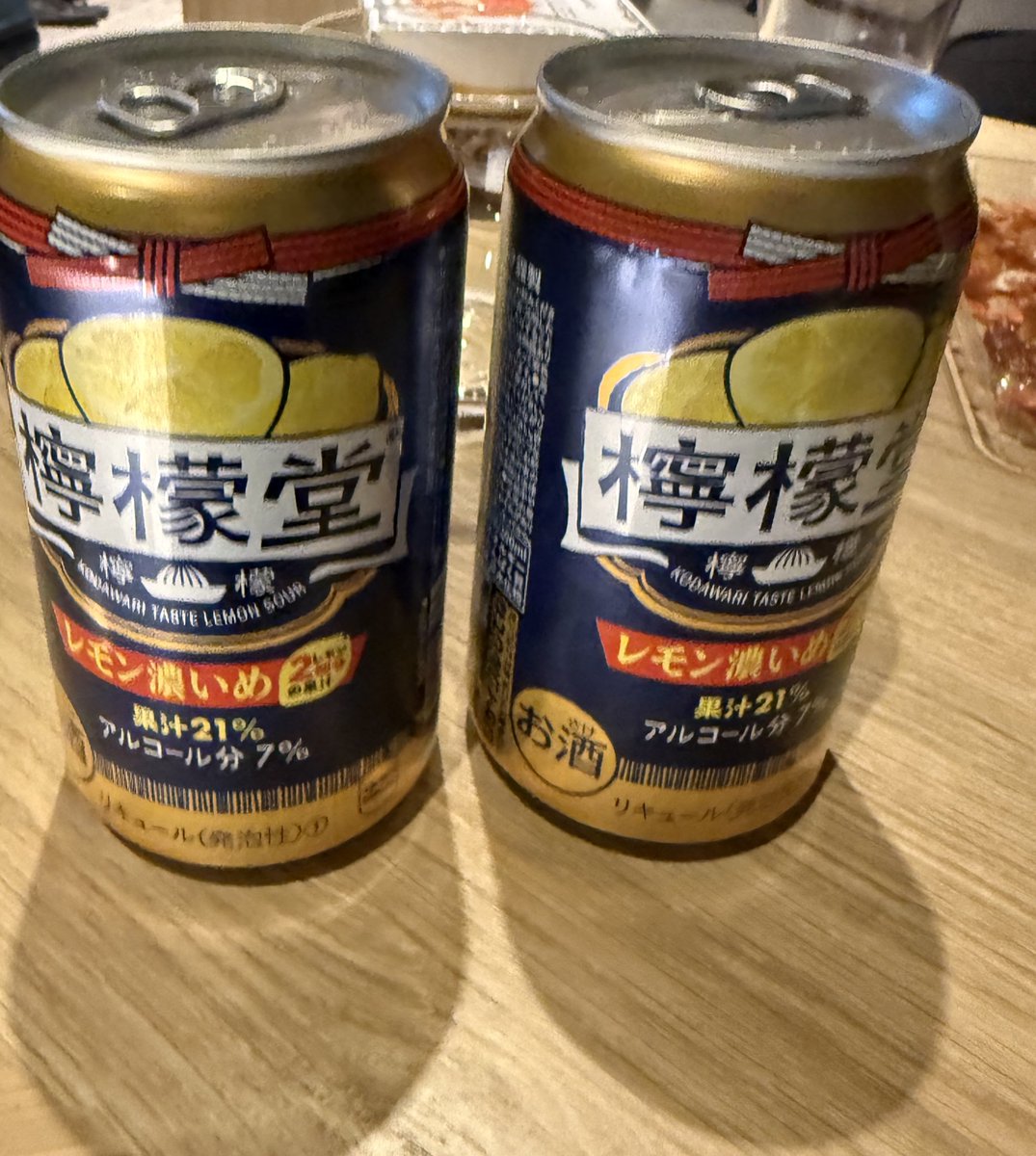 hera2257a's tweet image. 일본 갔을 때 제 최애 하이볼이랑
존맛탱 새우 발견…🦐💥
진짜 강츄합니다

돈키호테 가시면 꼭 사 오셔서 맛보세요!
하이볼은 일본인들도 편의점에서
한 손에 하나씩 들고 가더라고요 👀
이유 있음. 진짜 있음. 🍺✨