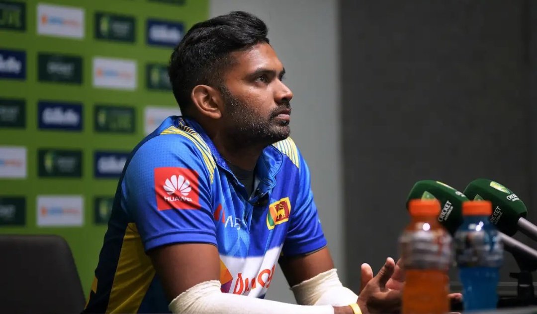 BAT CONTROVERSY 🏏🔥⚡
“Indian players have bats that are far superior to the best bats we get. It feels as though a layer of rubber has been applied 🤔🦇. I can’t imagine how that’s possible. These bats can’t even be bought by others—all players know this.”
— Bhanuka Rajapaksa