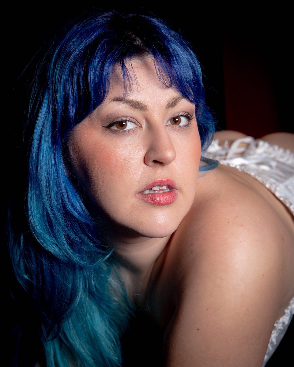 Our absolutely stunning model of the month <a href="/kinkywitch93/">Delliekins The Kinky Witch</a> 🥰  ❤️ 🔥 #carcruiseuk 💕