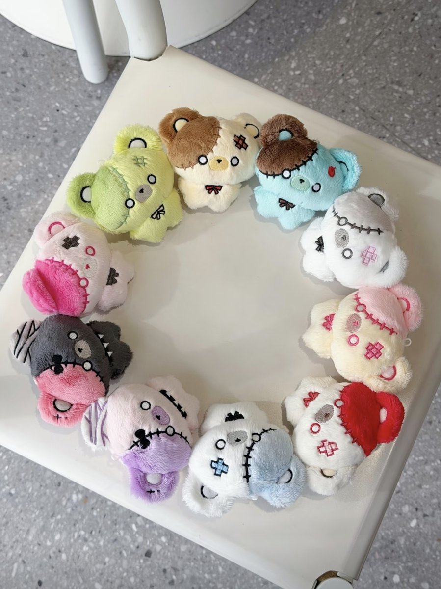 mint_go__'s tweet photo. 🧸10cm 부띵 곰돌이 재판 폼🧸
📆 ~ 2월 23일 23:00 (폰디폼은 19일까지)

✔️합배송은 인용RT
✔️트위터 아이디, 메일 주소 확인
✔️주의 사항 필독

#민트_부띵곰돌이재판 
#솜인덕장터

부띵 곰돌이의 오리지널, sp의 재판입니다!

해당 상품은 받으신 후 인형 개수 누락이 아닌 다른 사유의 불량 교환이 불가합니다. 꼭 유념하신 후 구매 부탁드립니다.

입금폼(윗치):https://t.co/lqJC4foLNR
페이폼(윗치):https://t.co/uB9aoIHVb3
페이폼(폰디):https://t.co/iXTZrq3WUh