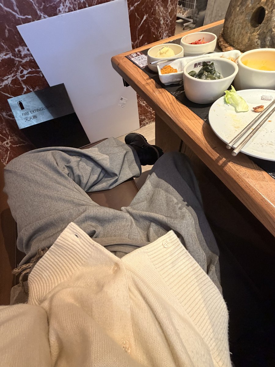 不说话装高手 tweet media