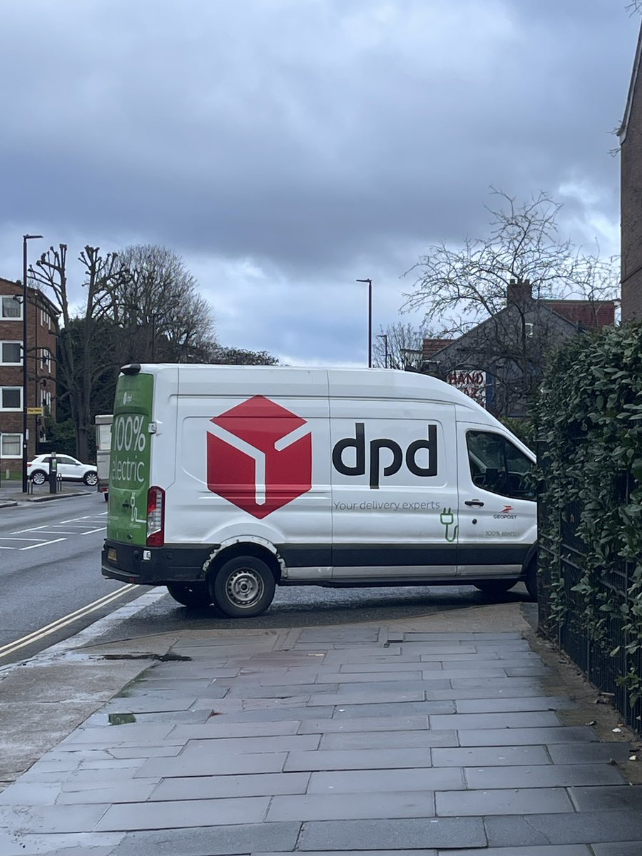 arhessey's tweet photo. @dpduk__delivery awesome parking. Can’t get in the gates so blocks entire path.  No consideration of pushchairs or scooters… as long as he is parked. Number plate available upon request #westlondon https://t.co/hAtiGcxslh