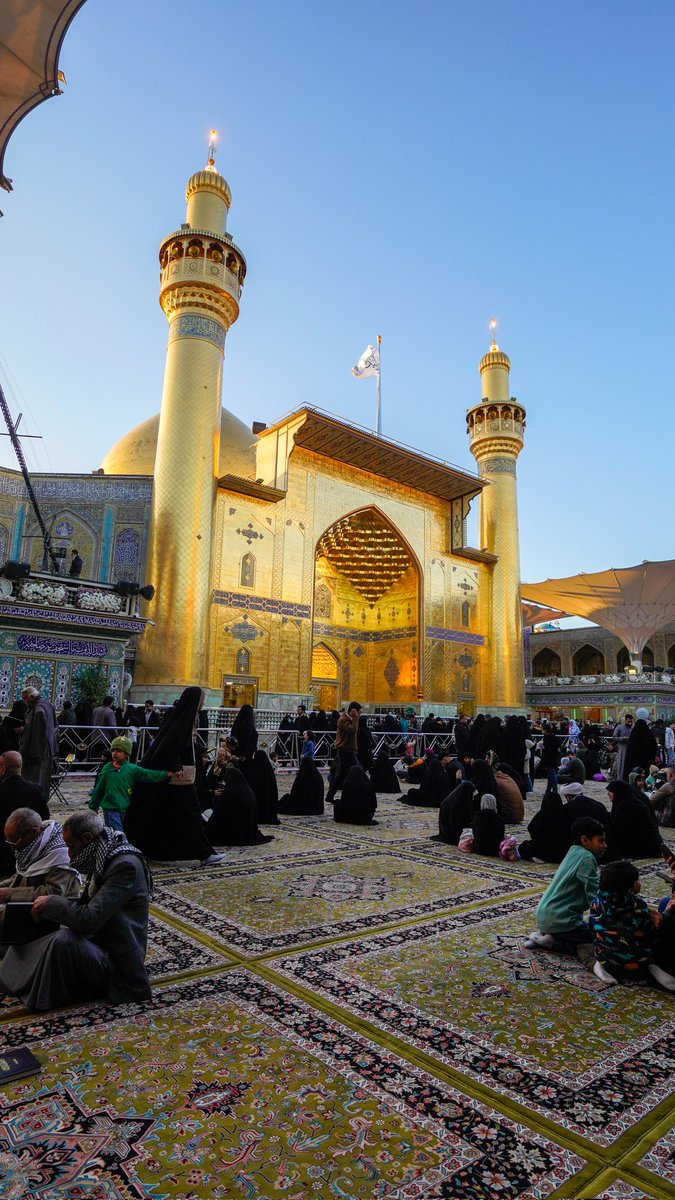 «وَ إِنَّهُ لَحَسْرَةٌ عَلَی الْکافِرِینَ»
(حاقه: ۵۰)

امام صادق علیه‌السلام فرمود:
منظور از آیه، حسرت درباره (پذیرفتن ولایت) امیرالمؤمنین علیه‌السلام است.
بحارالانوار، ج۳۶، ص۱۴۹