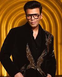 फिल्म निर्माता 'करण जौहर' पर बरसे एक्टर 'गोविंदा'।

फिल्म “गोविंदा मेरा नाम” के टाइटल को लेकर 
 नाराजगी।

बोले गोविंदा, “आदरणीय रजनीकांत की तरह मैं इतना प्रसाद दूंगा ओर बीच महफिल के अंदर दूंगा„

#govinda #karanjauhar