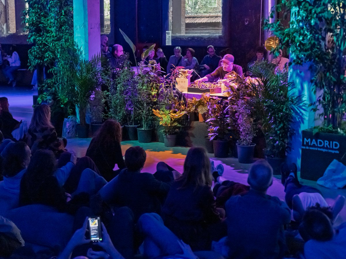 intermediae tweet media