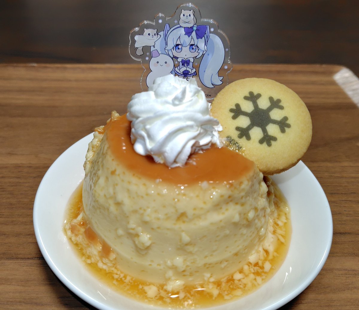 札幌滞在中にレトロプリンを食べれなかったので、旦那がプリンを手作りしてくれた(* ॑꒳ ॑* )⋆*
舌触りなめらかで見た目もすごくいい感じ！コラボスイーツに負けない美味しさで食べ切るのが勿体ないな(*´﹃｀*)