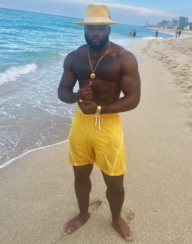 Julius Muscle (@juliusmuscle39) on Twitter photo 