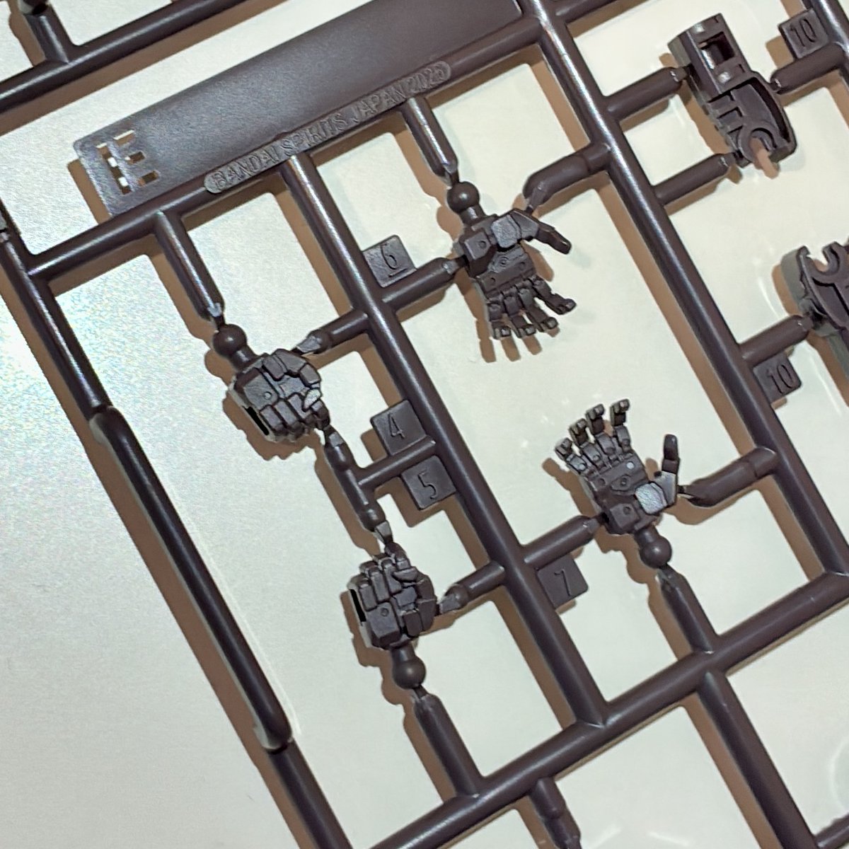 平手！！ 握り手！