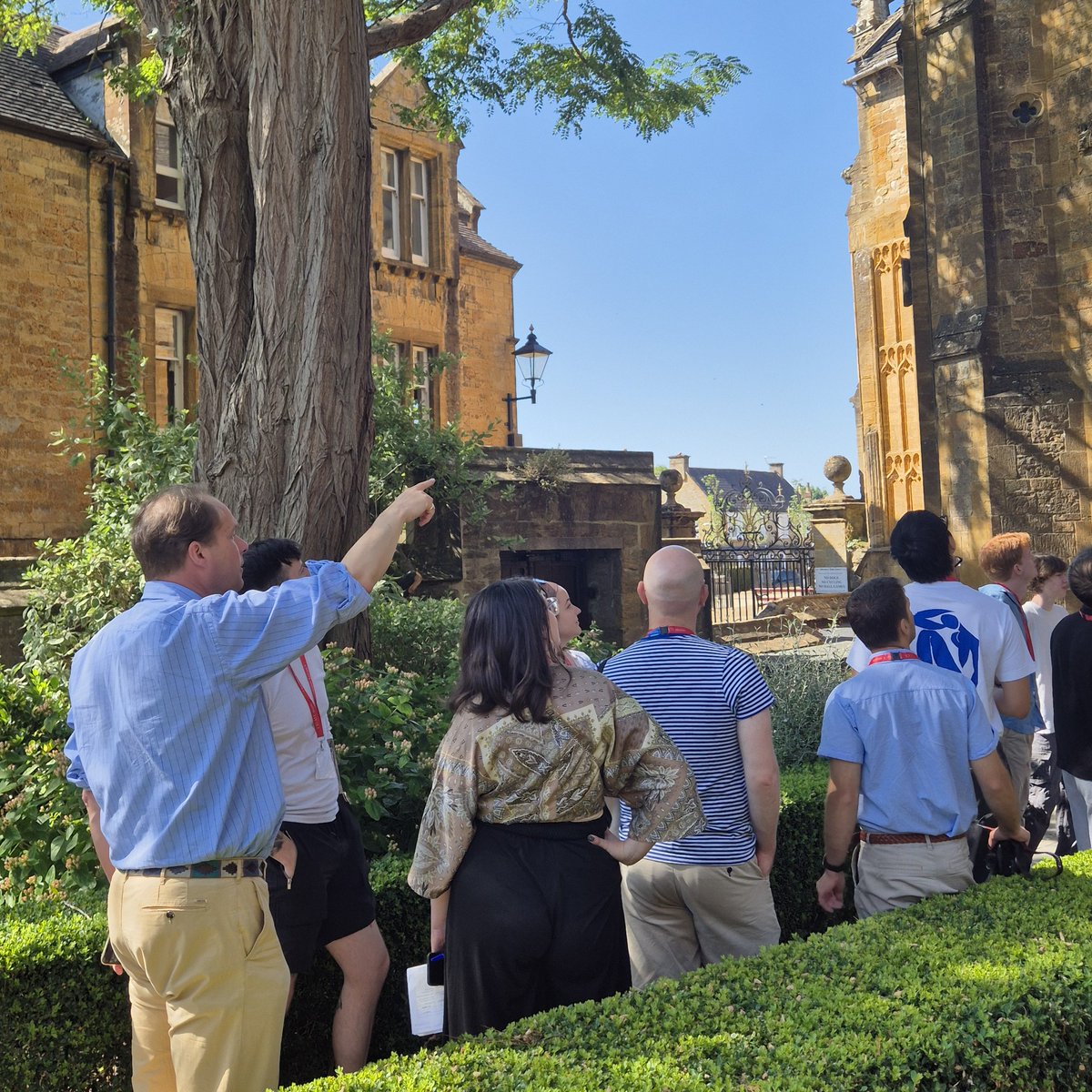 CreateStreetsFN's tweet image. Our Urban Design and Architecture Summer School is an immersive, hands-on programme focused on the craft of designing beautiful, walkable, enduring places.
Join us and get stuck in! createstreetsfoundation.org.uk/creating-place… @ADAMarchitectur @createstreets #summerschool #urbandesign #architecture