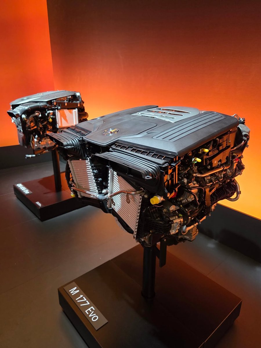 Mercedes-Benz & Maybach Fans tweet media