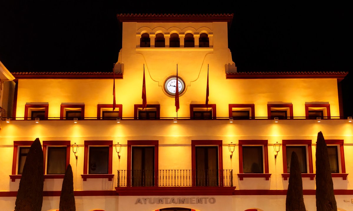 💛💡 La Casa Consistorial se iluminará esta noche en color dorado con motivo del Día Internacional del Cáncer Infantil, que se conmemora mañana, domingo 15 de febrero.

Nuestro apoyo, en nombre de toda la ciudadanía, a todos aquellos niños que luchan contra esta enfermedad.