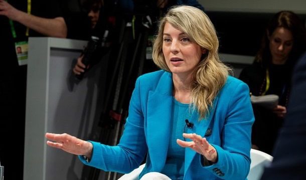 Holly Doan tweet media