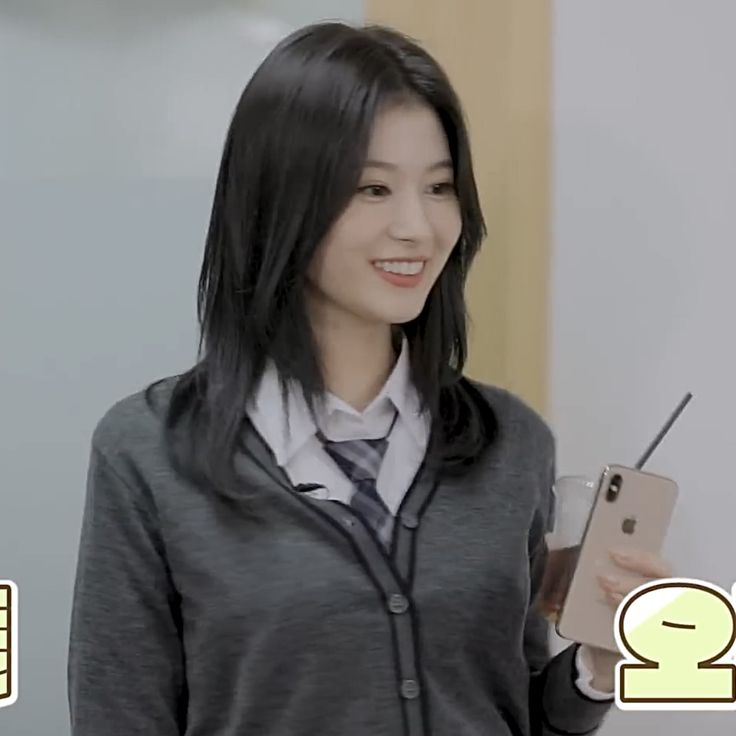 yang simpel simpel aja yah🤭💕
makasi reminder nya kk <a href="/destrarchive/">destraaaa</a> 

#OSD #OnceSelcaDay #Sana #Twice #MyBiniGwhej