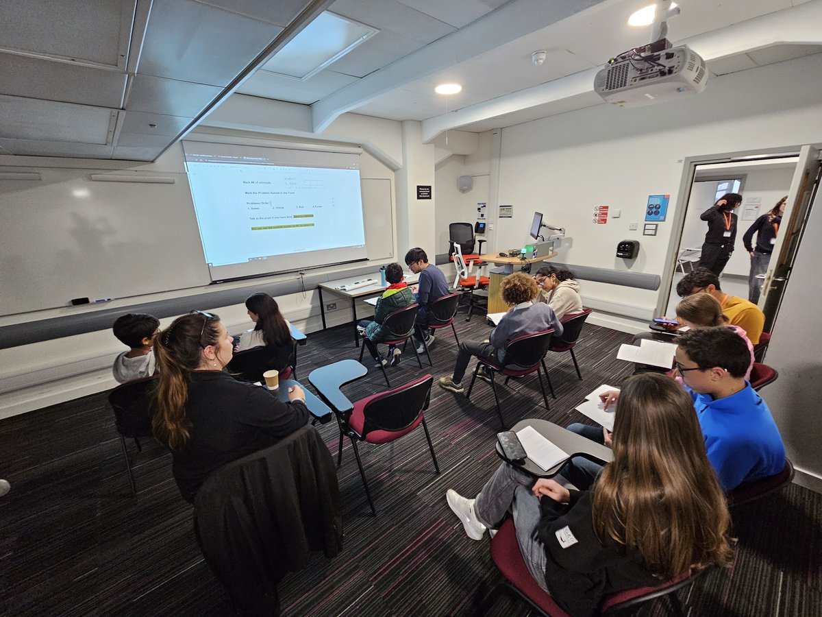 WSPcio's tweet photo. Sunday was our London Verbal Maths Challenge: as part of this, students who hope to join our London Maths Circles tackled unfamiliar problems and talked through their thinking with our tutors.

We hope all the students enjoyed grappling with the problems and sharing their ideas! https://t.co/FxiBUOjN2E