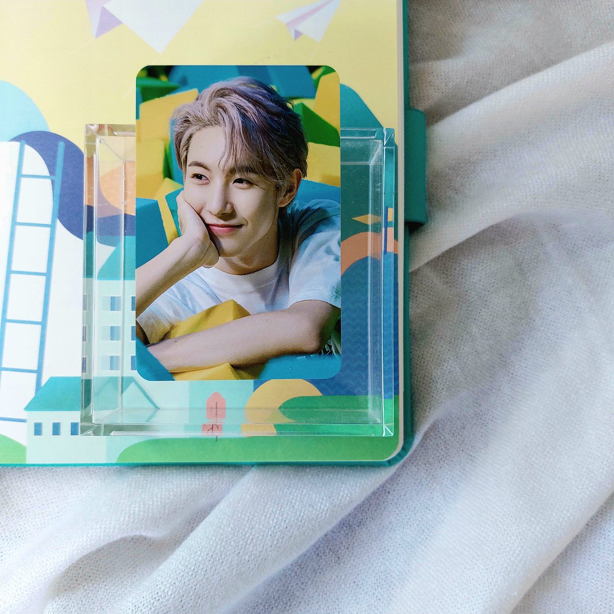 dreamcollectz's tweet photo. wts lfb nct dream ph

renjun oyf playground

— 1500 pesos
— 24 hours dop / payo
— good condi ; x sensi
— reply/dm to claim

t. rj mark jeno haechan jaemin chenle jisung https://t.co/Hgpngq6cgZ
