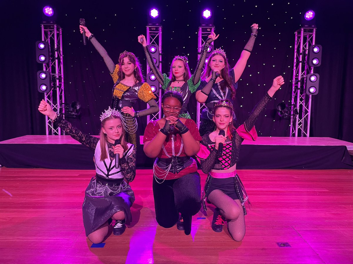 Miss C Gedge tweet media