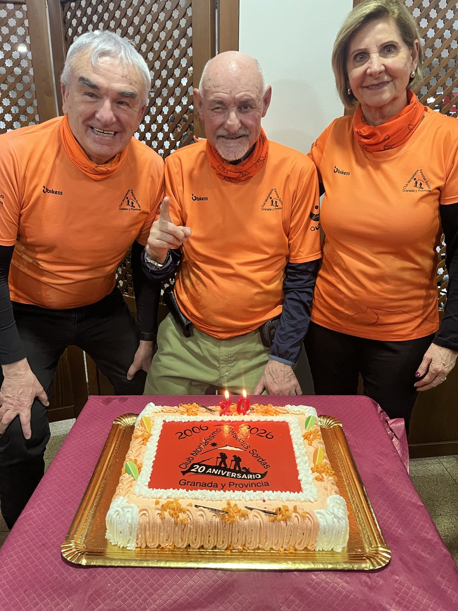 Club de Montañismo de Personas Sordas de Gr ASOGRA tweet media