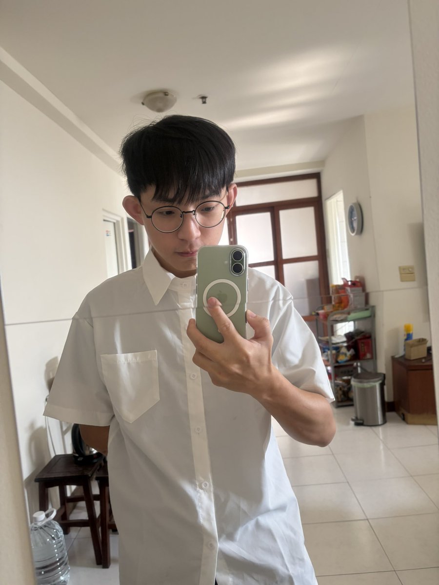 🤍🤓