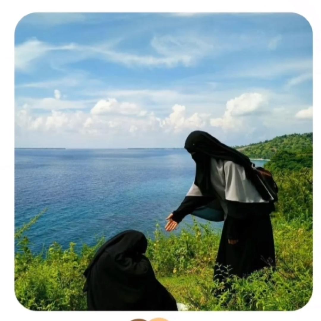 جو آپ کی ناراضگیوں سےڈرتا ہو جو آپکو خوش رکھنے کے لیے ہر مکمنا کوشش کرتا ہو اسکےجذبات احساسات کا خیال رکھناچاہیے
انکےدلوں اور زندگیوں کو برباد نہیں کرنا چاہیے
ہائےستم ظرف لوگو ایسےلوگو کوبری طرح توڑتے ہیں پھر ایک وقت آتاہے
کہ وہ یہ کہنےپر مجبور ہوجاتےہےکاش میری وہ دوست نہ ہوتی🥹