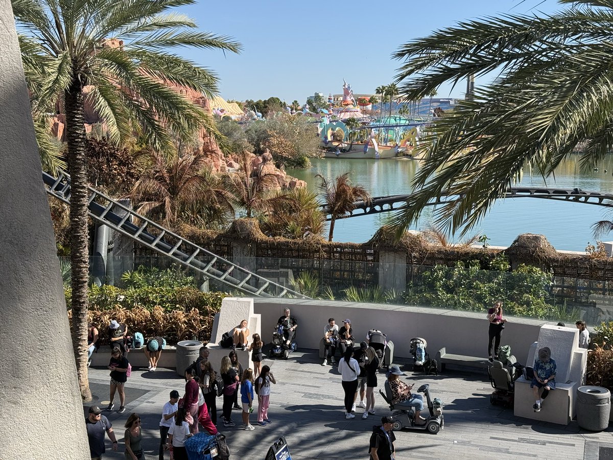 AmusementInside's tweet image. Some Velocicoaster plants took a hard hit from the recent Florida freezes