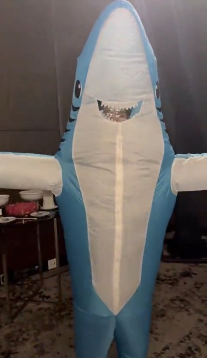 TrendForAAS's tweet image. ผลัดกันแปลกคนละปีหรอลูก 555555555

DMD UP TO U PARTY 2026
#DMDNEWYEARPARTY2026
#AuauSave #อู่อู๋เซฟ